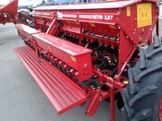 Сеяла зернотукотравяная Astra 3, 6T